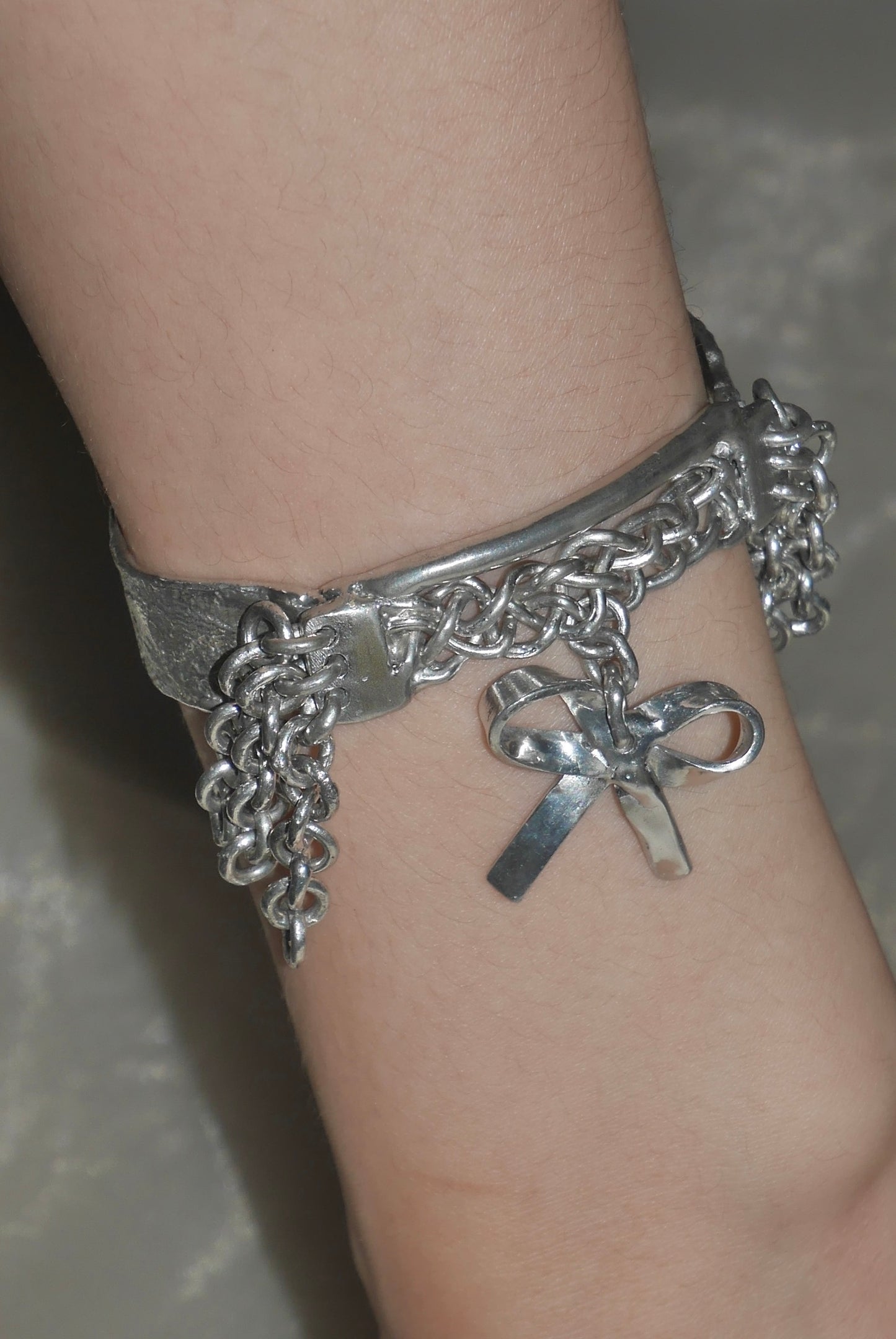 woven chain
