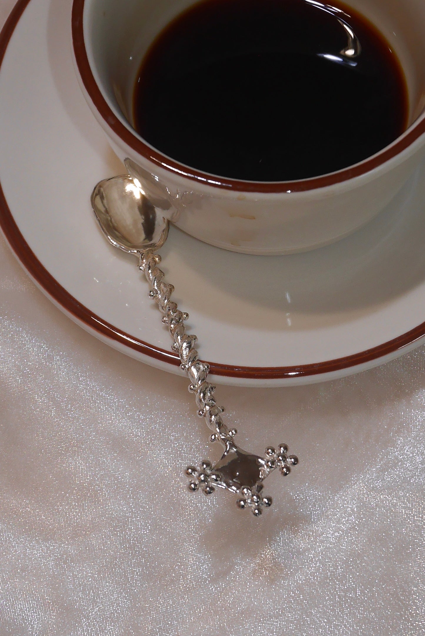 Orchid drop teaspoon