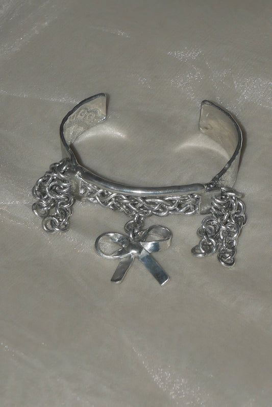 woven chain